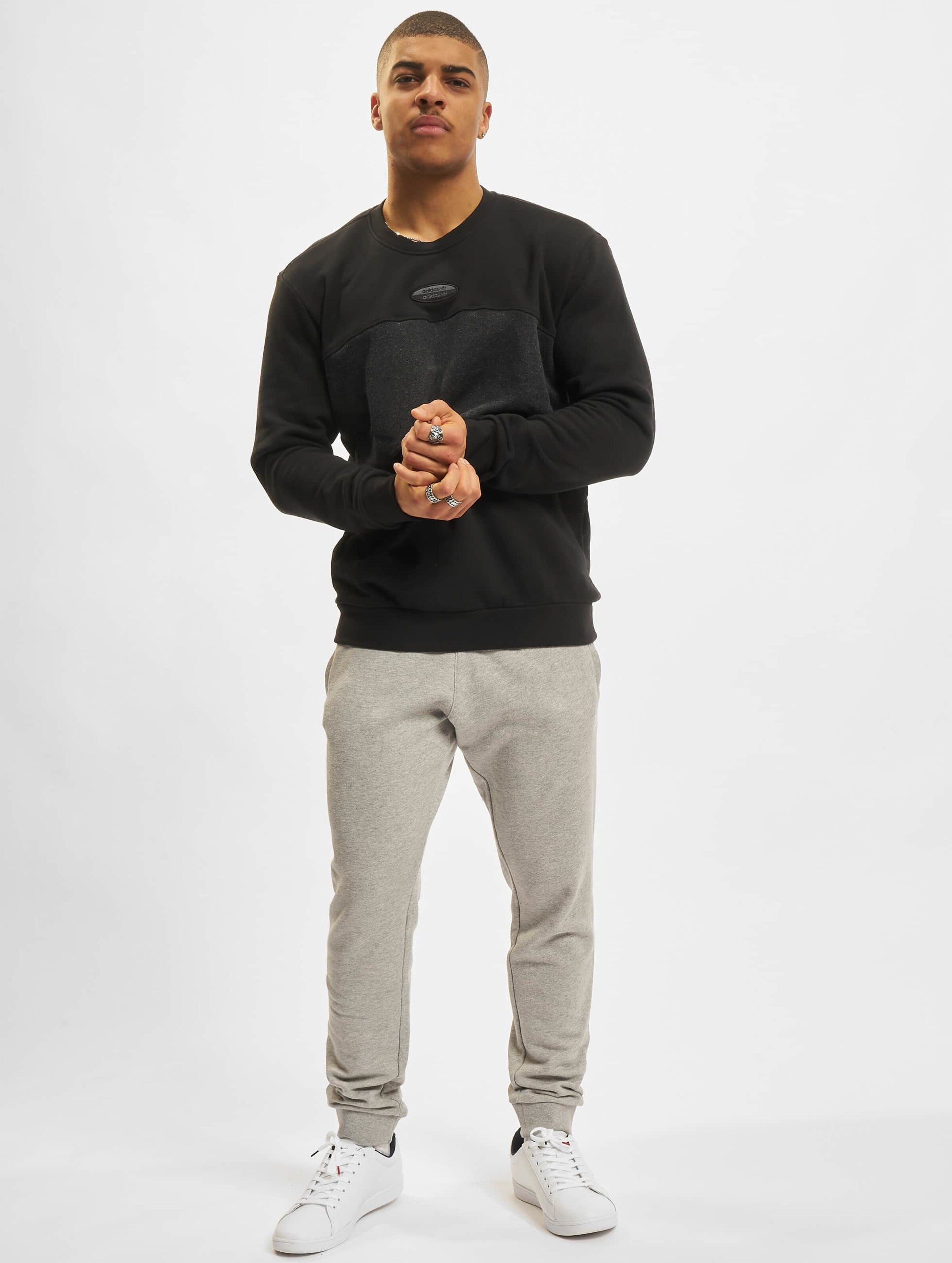 adidas Essential Reval your Voice-131473