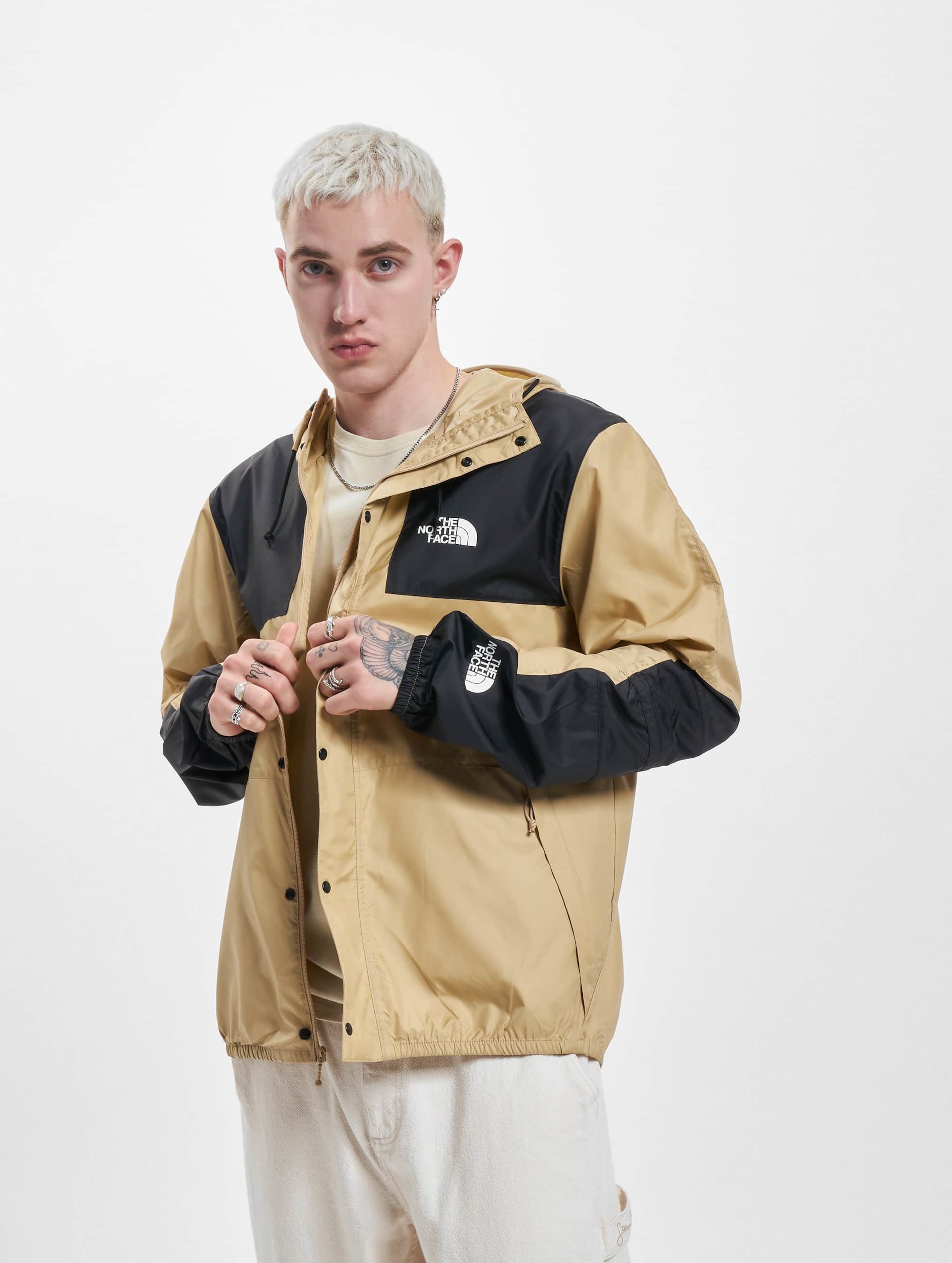 The North Face Seasonal Mountain Lightweight Jacket-382593