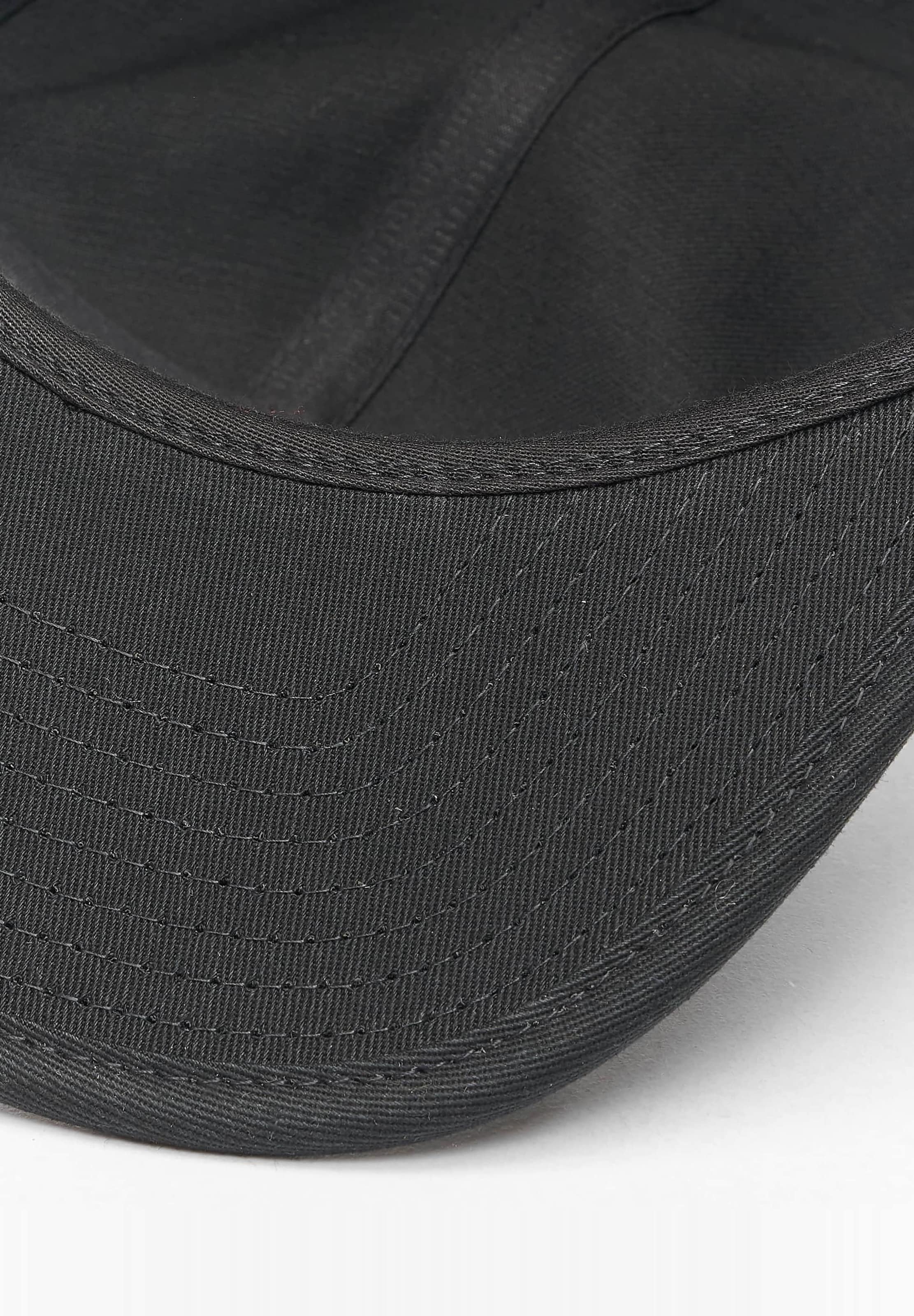Classic Jockey Cap-808937