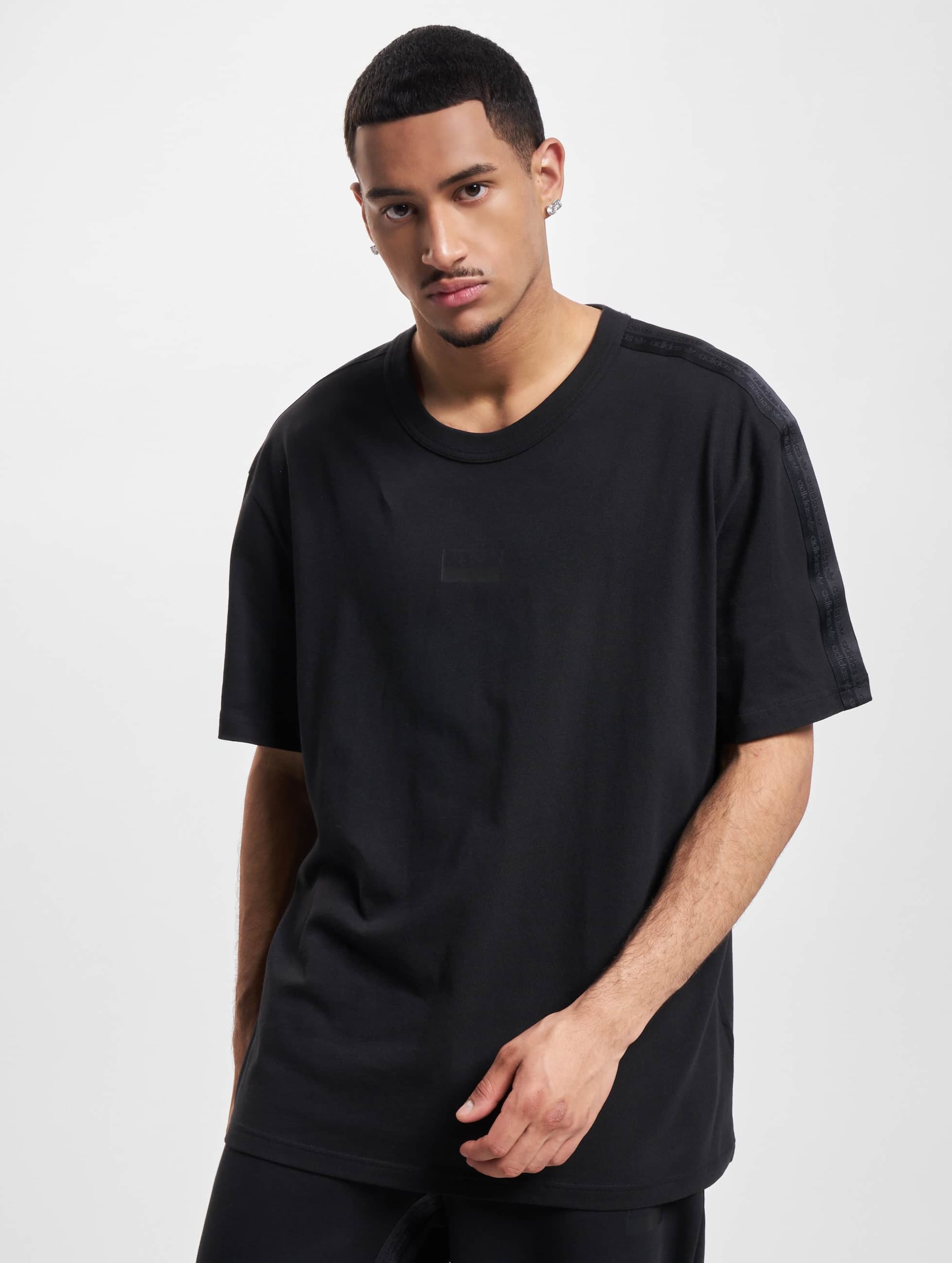 adidas R.Y.V. T-Shirt-135621