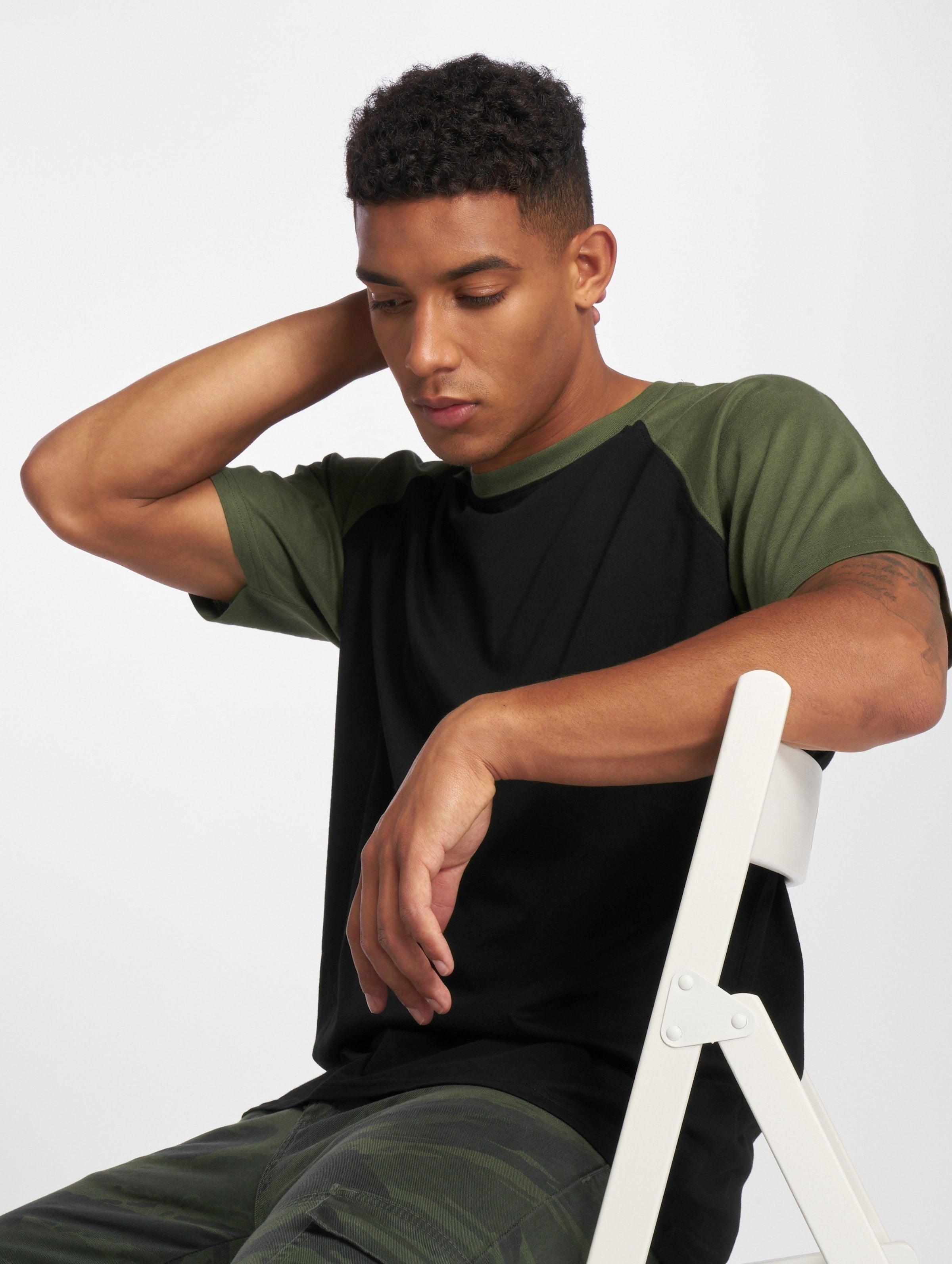 Raglan Contrast Tee-20157