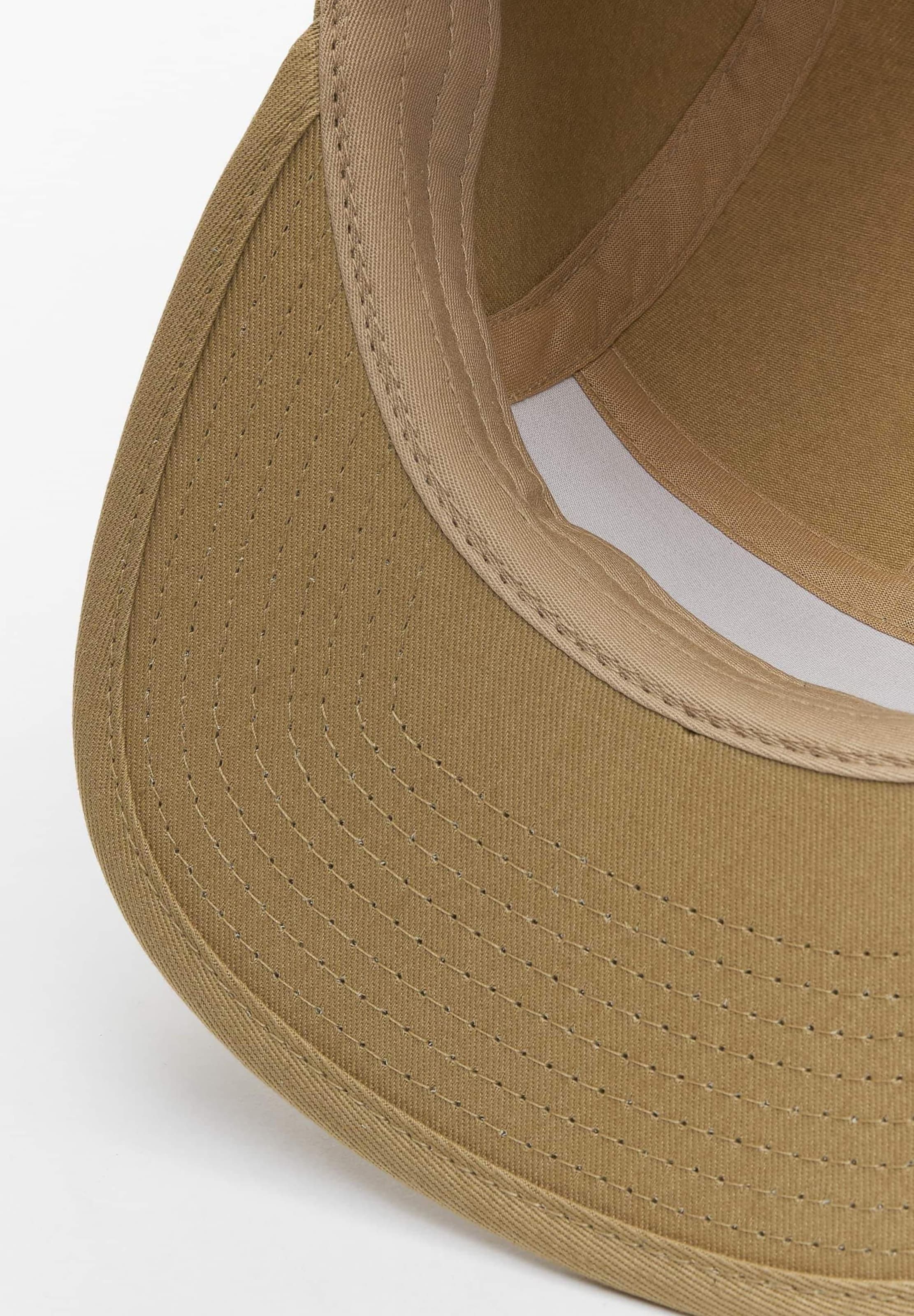 Classic Jockey Cap-808958