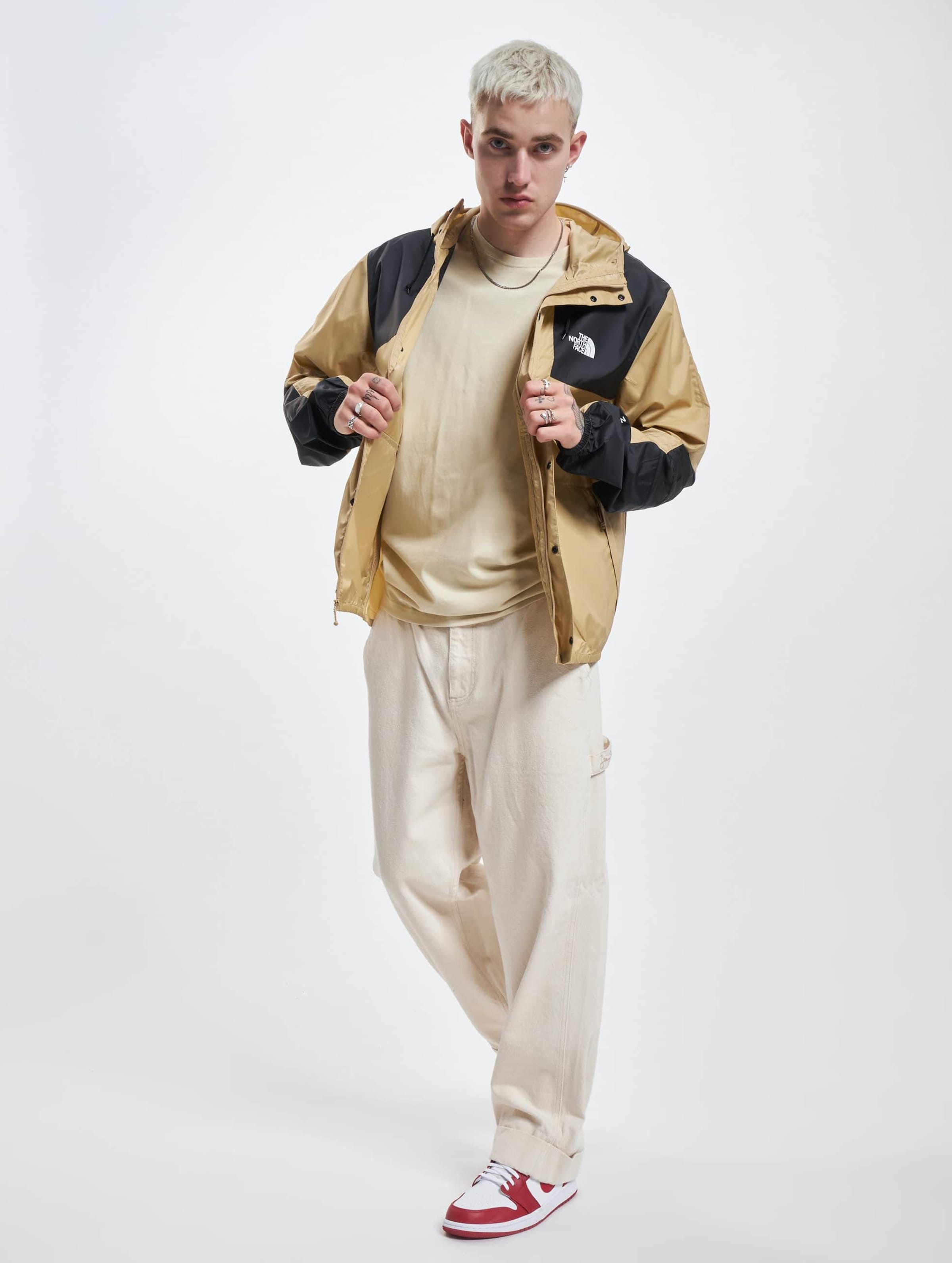 The North Face Seasonal Mountain Lightweight Jacket-382602