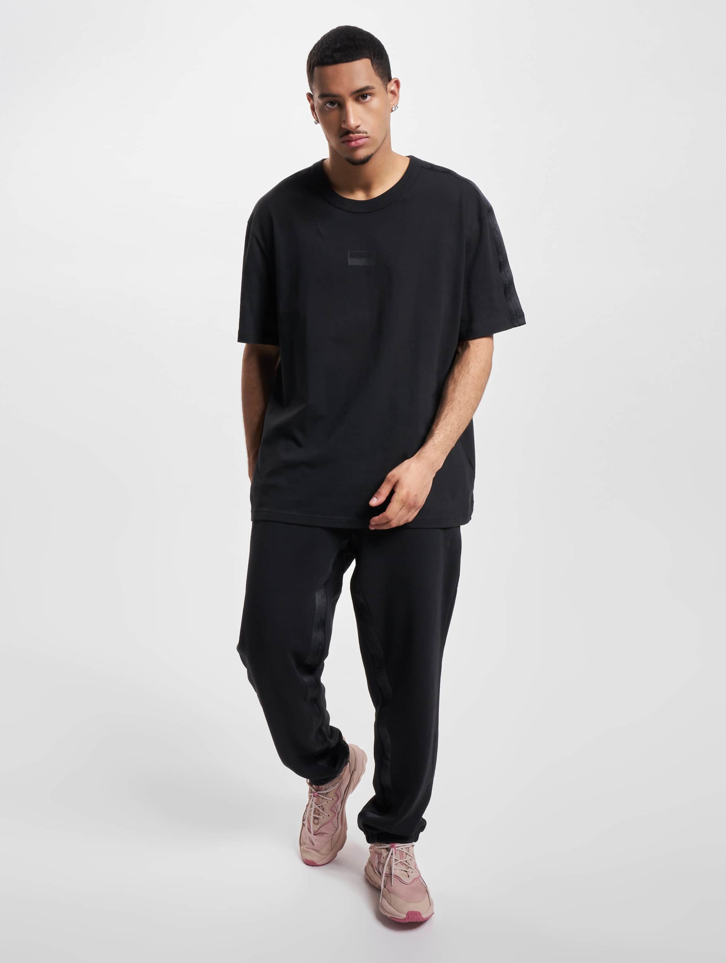 adidas R.Y.V. T-Shirt-135624