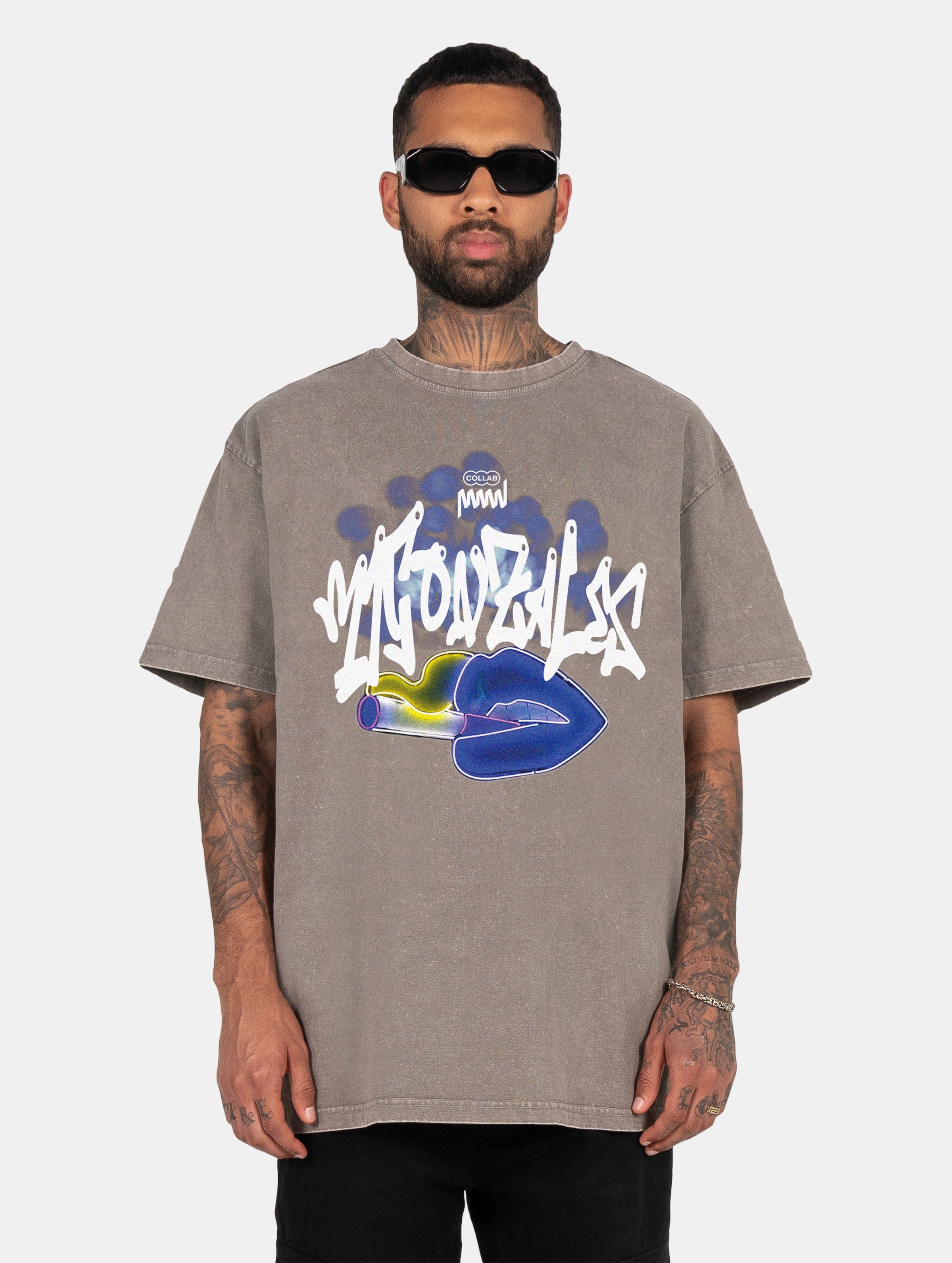 MJ Gonzales Kiss x Heavy Oversized Acid Washed T-Shirts-740570