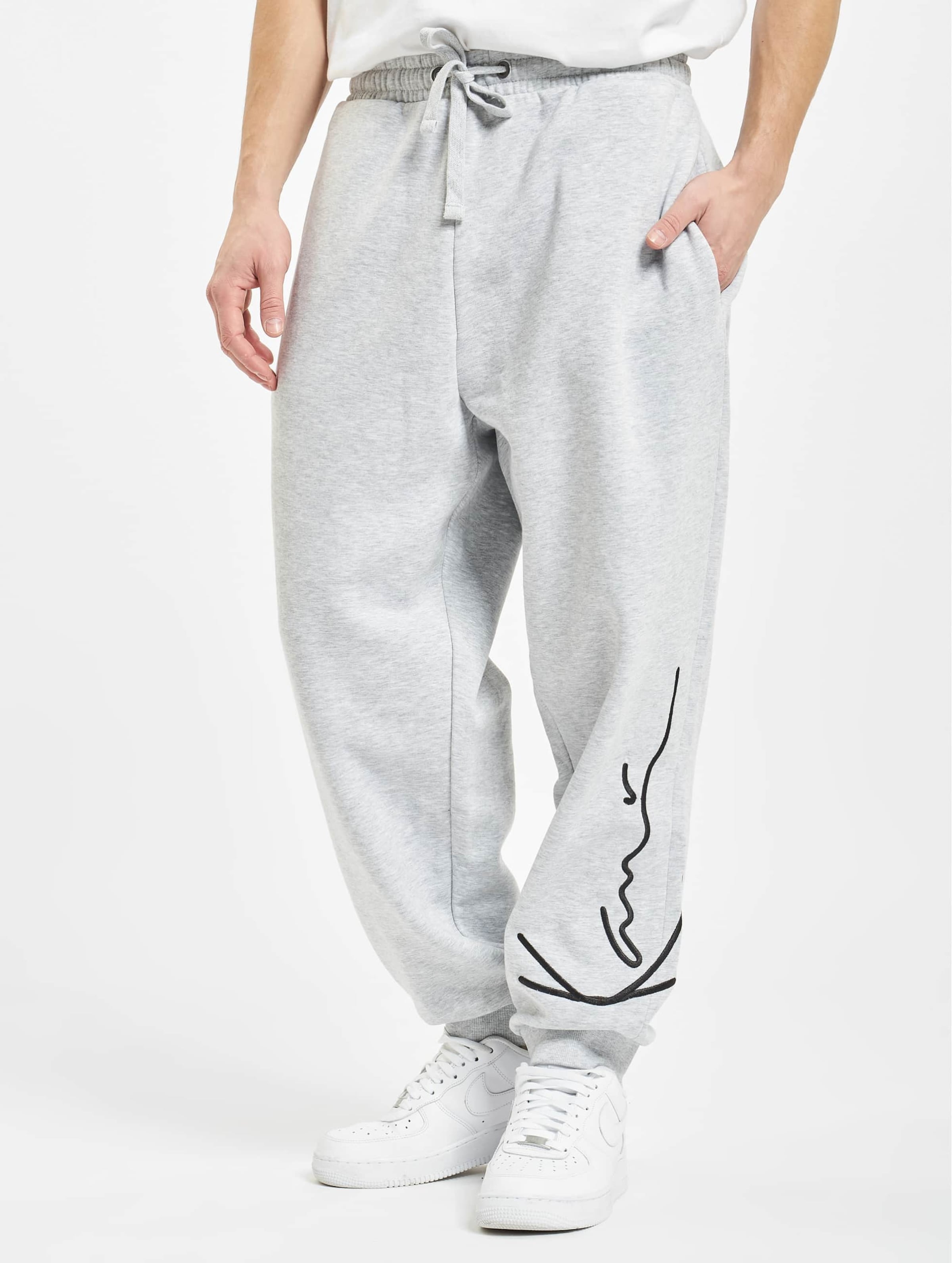 KKMQ12004 KK Signature Retro Sweatpants-240802