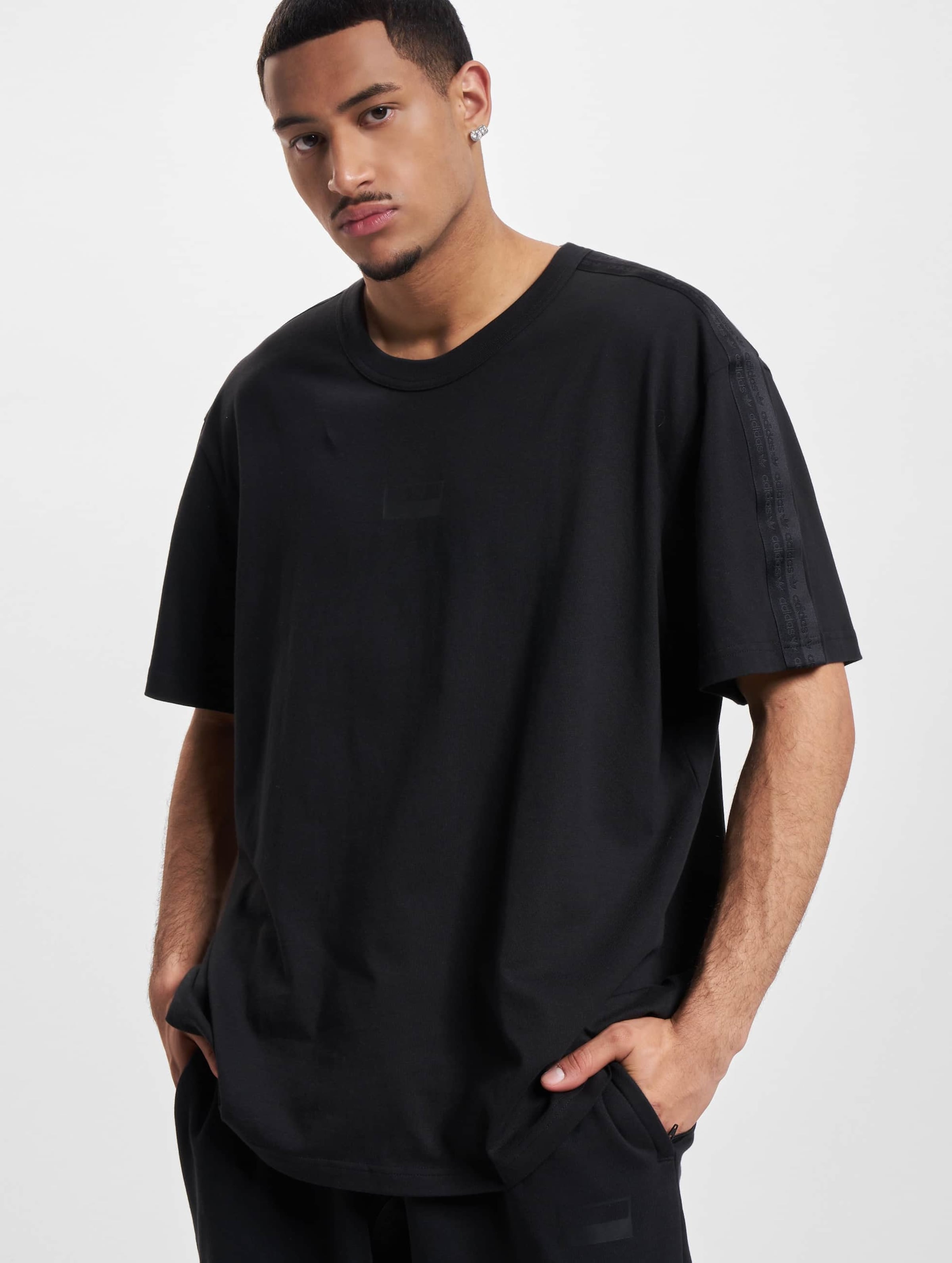 adidas R.Y.V. T-Shirt-135619